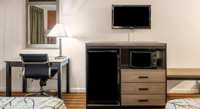 Americas Best Value Inn Heflin Exterior foto